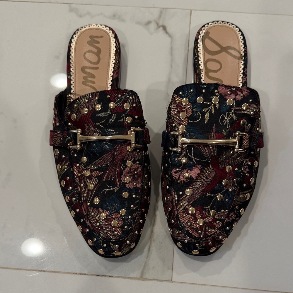 Sam Edelman Women's Floral Embroidered Mules - Black and Gold